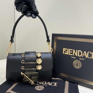 Fendi x Versace Fendace Brooch Baguette NM Bag 8BS066 Black